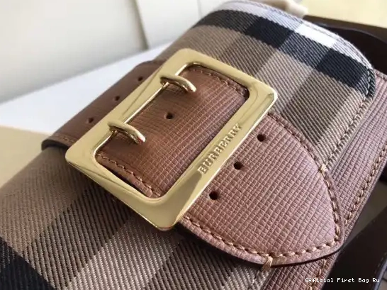 Official First Bag Ru Burberry The Buckle 0529